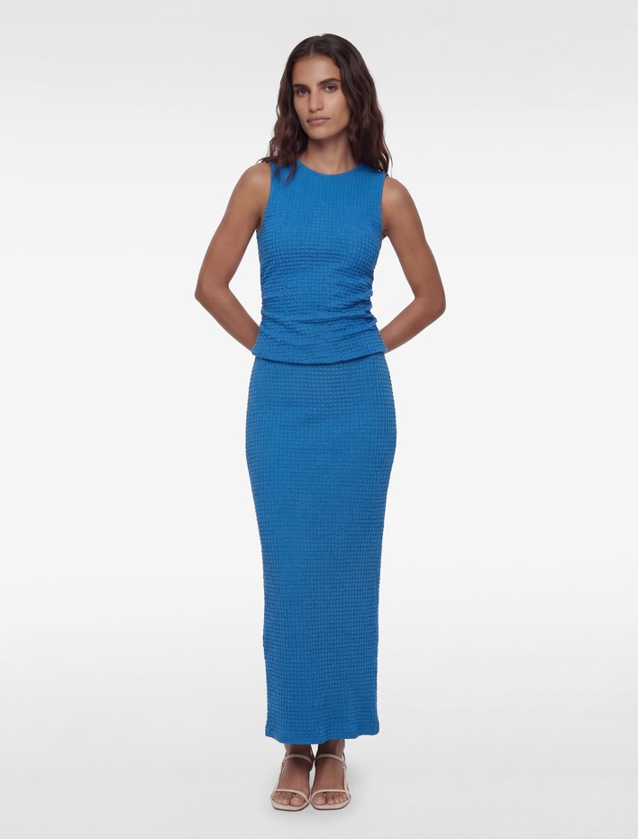  Bürümcük Kumaş Slim Fit Bisiklet Yaka Kolsuz Bluz