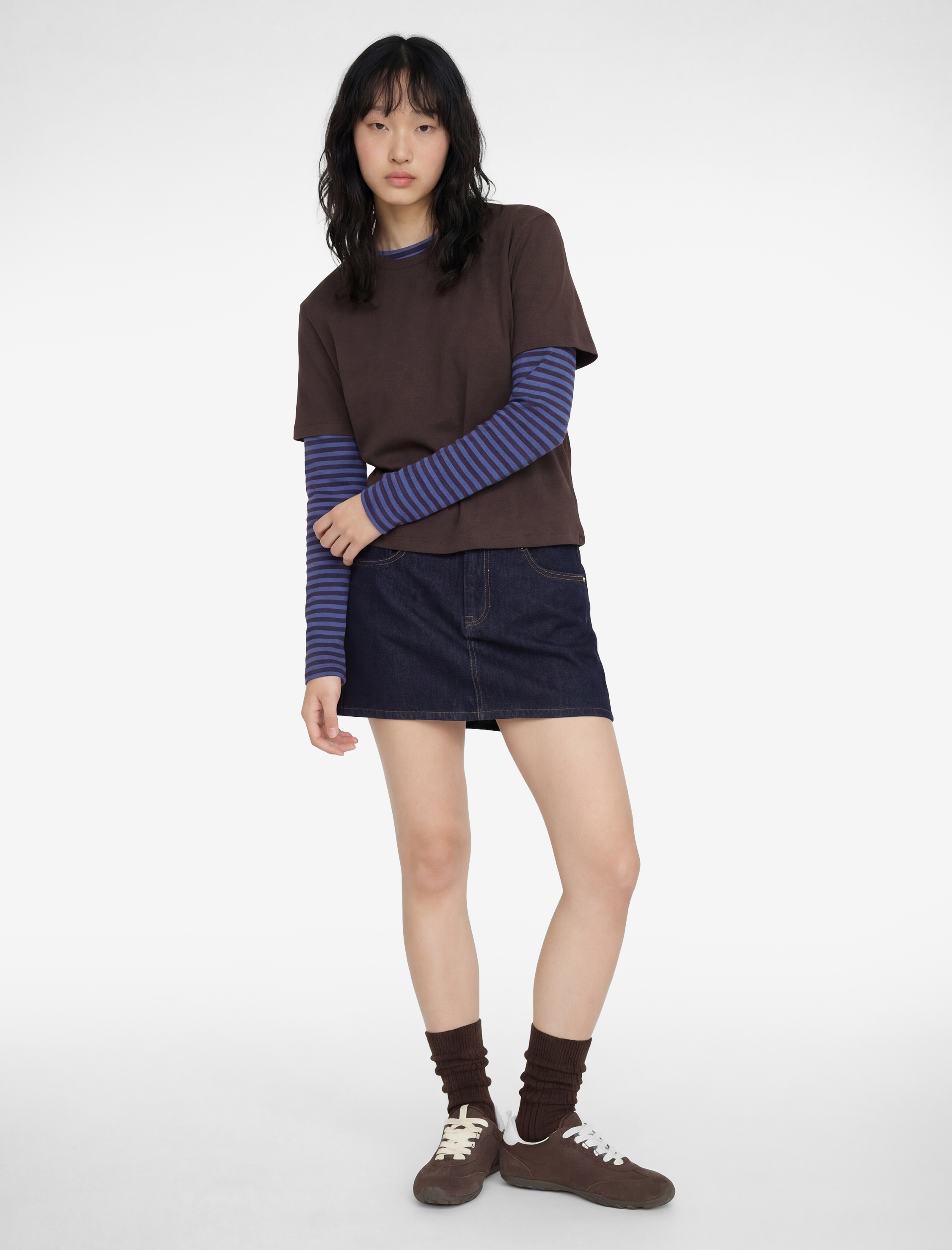   A Kesim Zincir Kemer Detaylı Mini Denim Etek