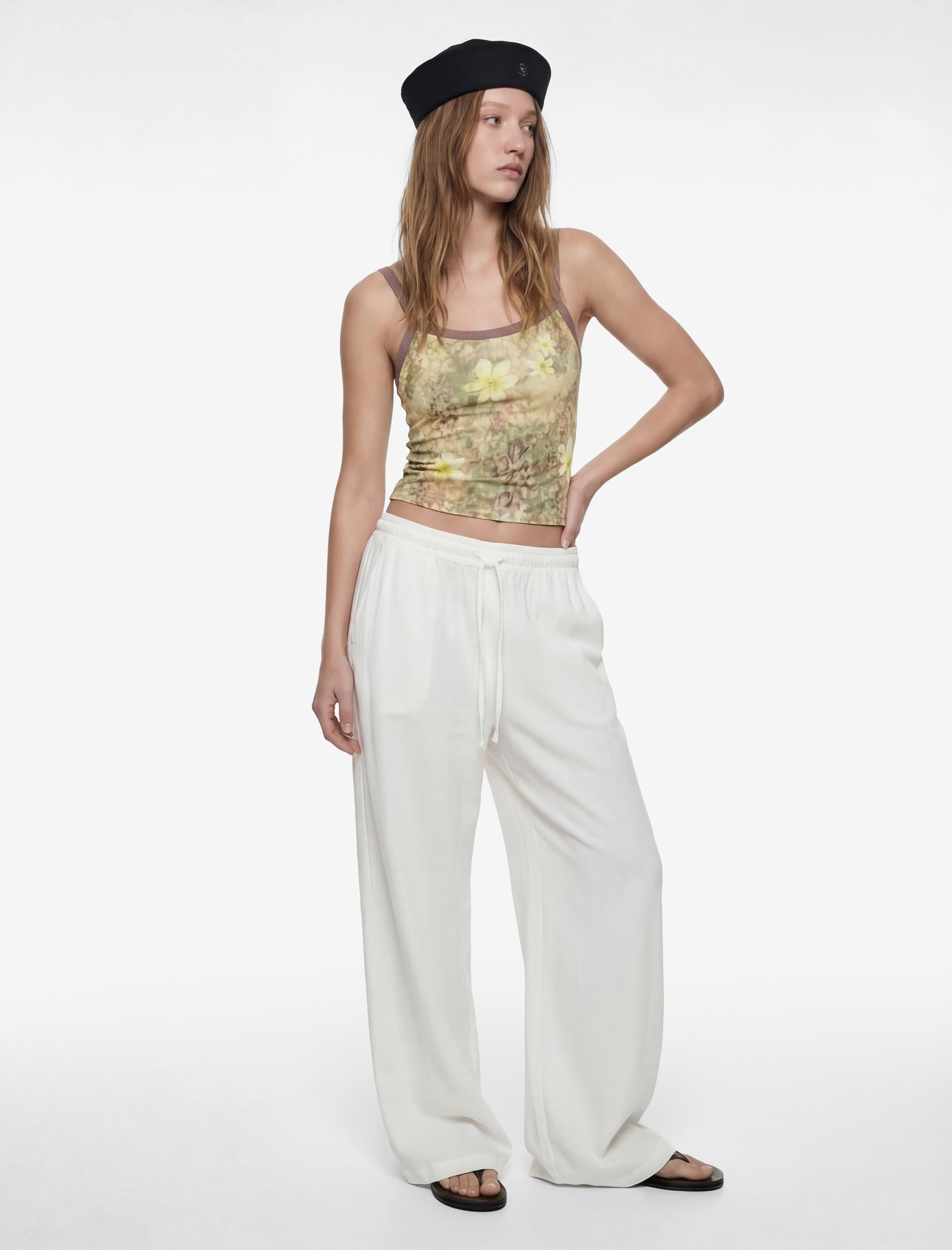   Beli Bağcıklı Cep Detaylı Düz Paça Viskon Karışımlı Pantolon