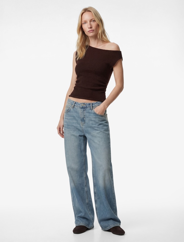  Bürümcük Kumaş Slim Fit Dokulu Kolsuz Asimetrik Yaka Bluz