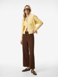 Aplike Cep Detaylı Geniş Paça Kemerli Kumaş Pantolon