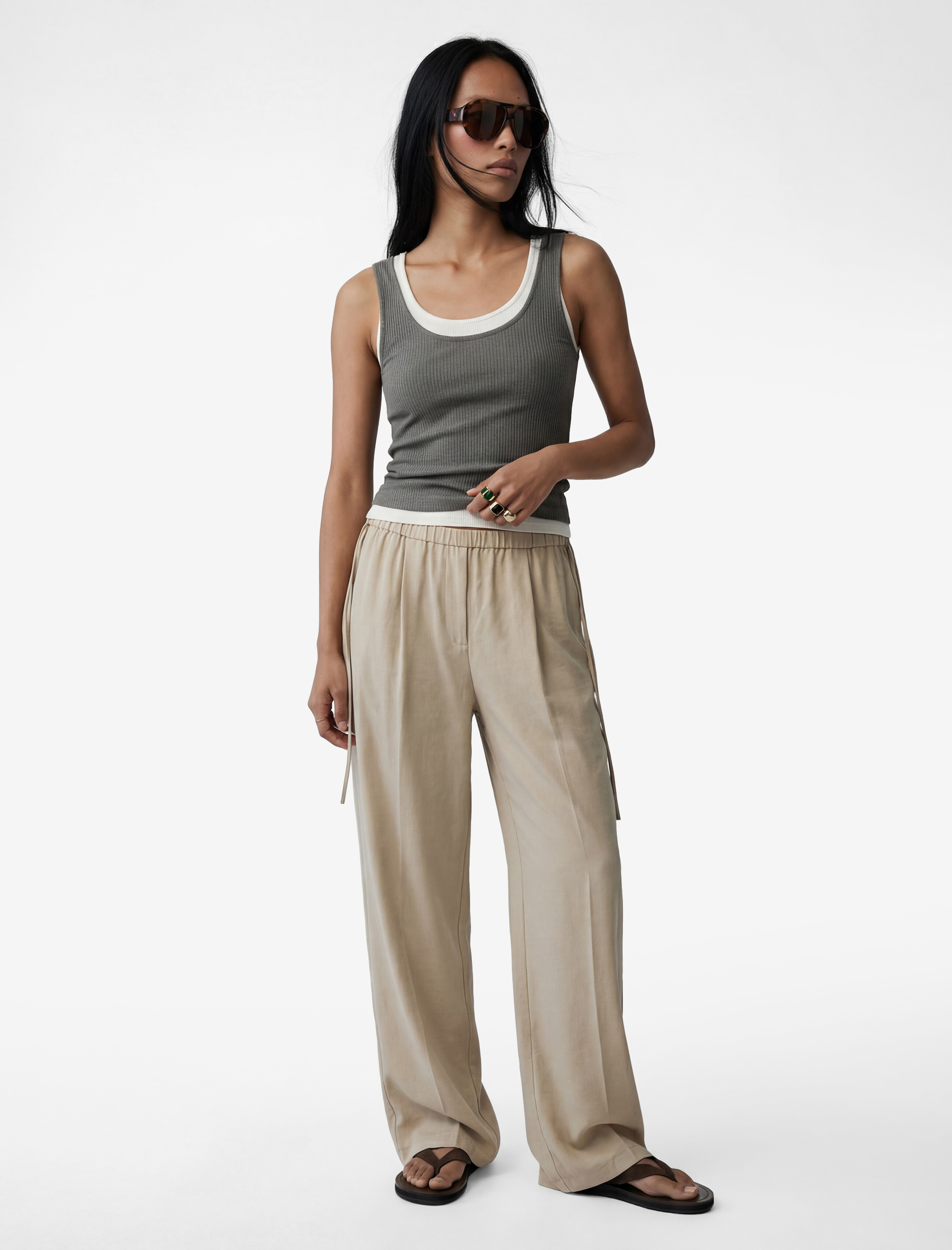   Beli Bağcıklı Aerobin Saten Geniş Paça Pantolon