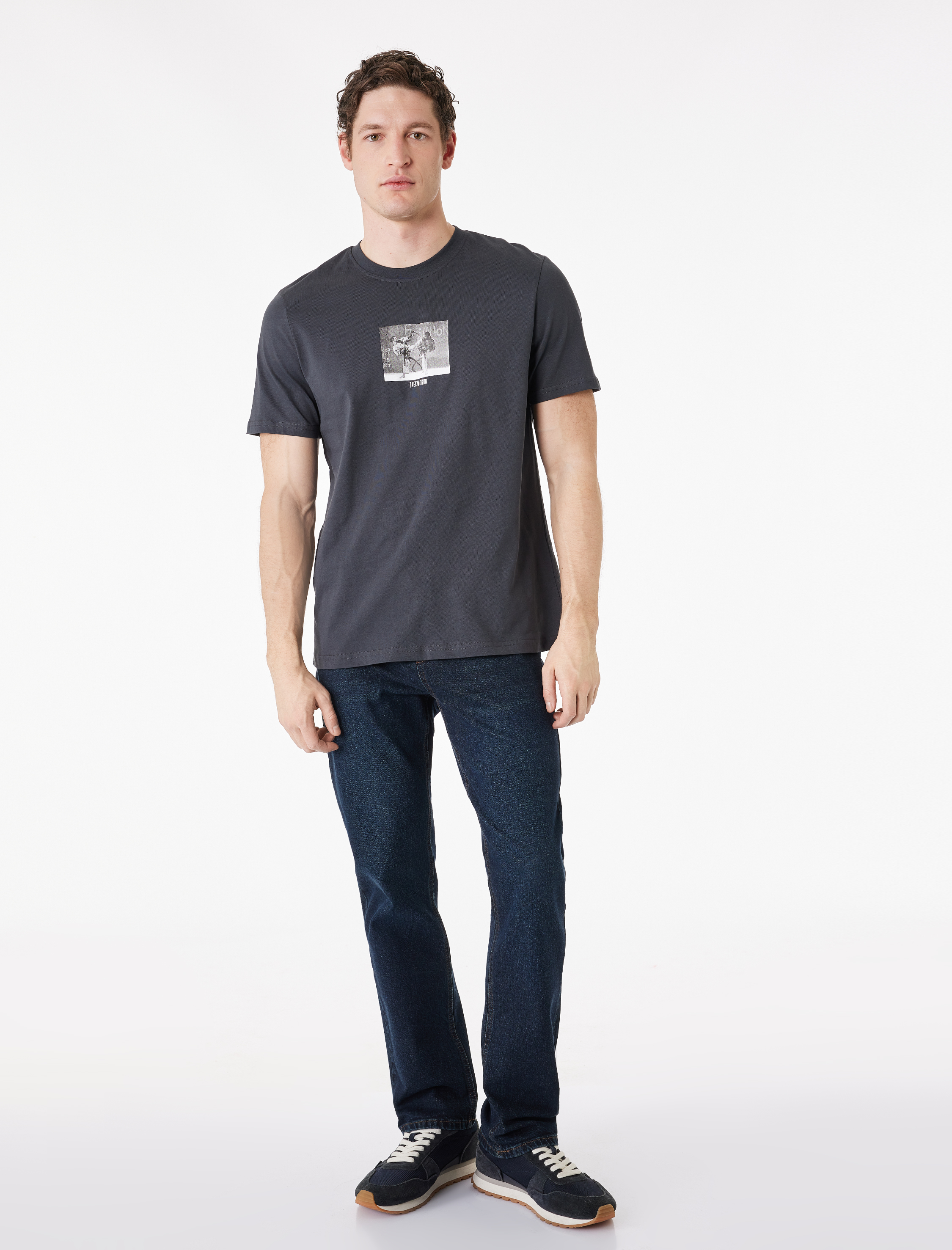   Regular Fit Kısa Kollu Bisiklet Yaka Pamuklu Baskılı Tişört