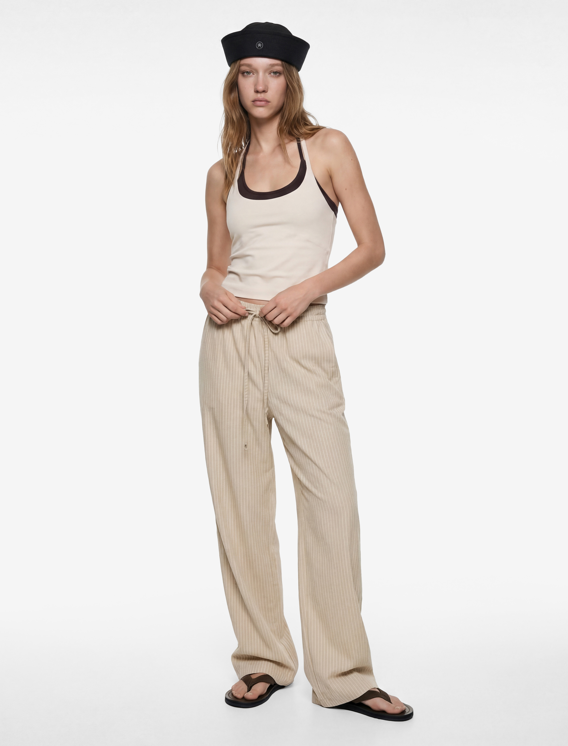   Viskon Karışımlı Beli Bağcıklı Geniş Paça Pantolon