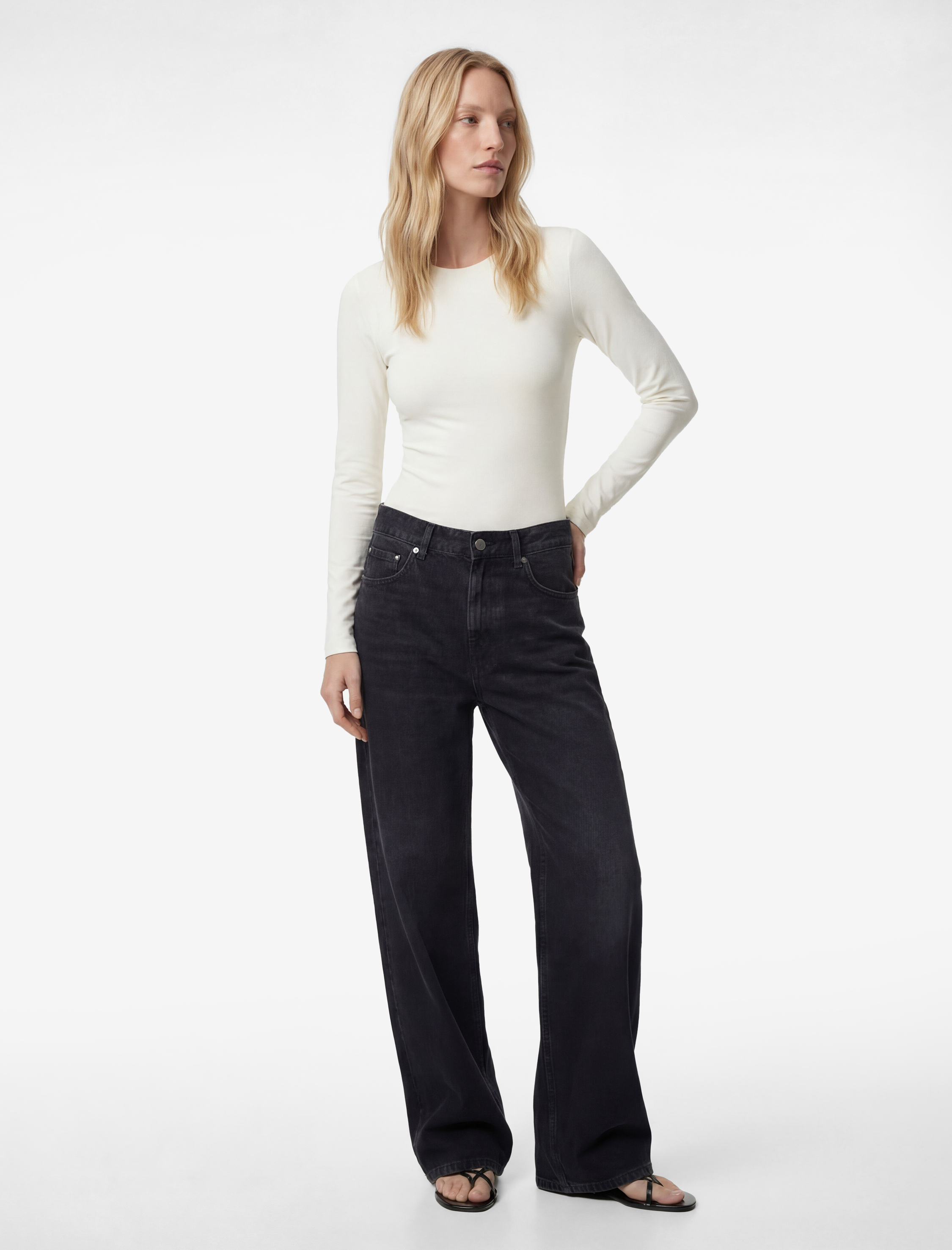   Uzun Kollu Bisiklet Yaka Slim Fit Bodysuit