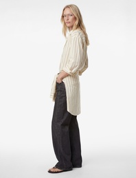 Modal Kumaş Uzun Kollu Düğmeli Çizgili Gömlek