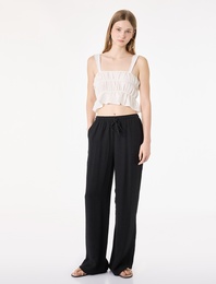 Beli Bağcıklı Cep Detaylı Düz Paça Viskon Karışımlı Pantolon