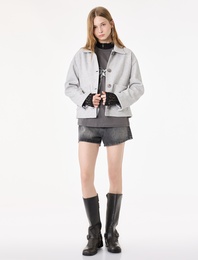 Rahat Kalıp Düğmeli Cepli Uzun Kollu Klasik Yaka Kaşe Sweatshirt