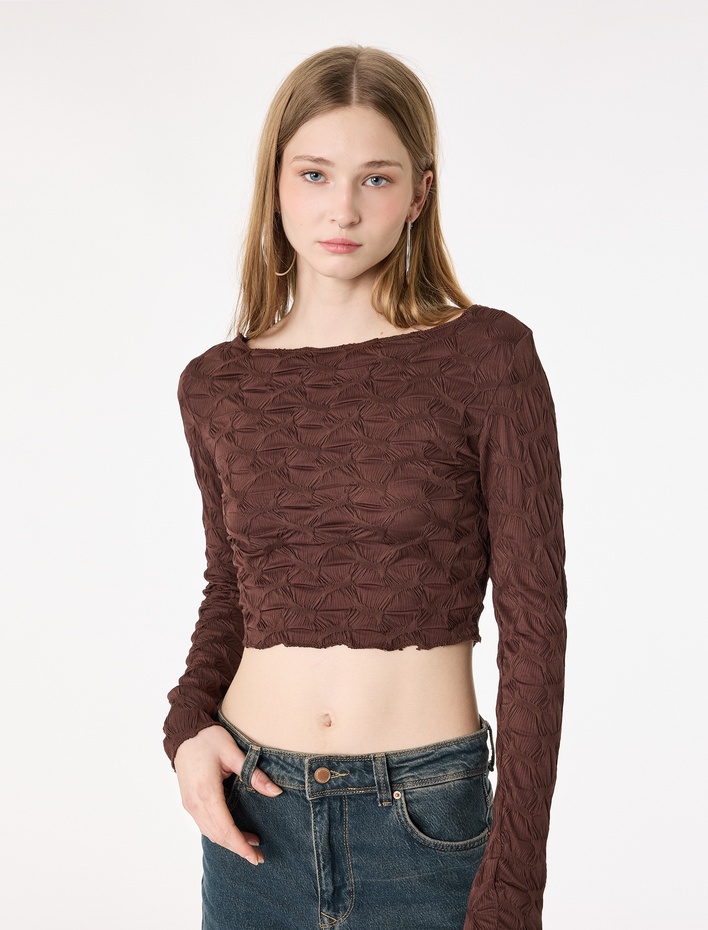  Bürümcük Kayık Yaka Omzu Açık Uzun Kollu Tişört