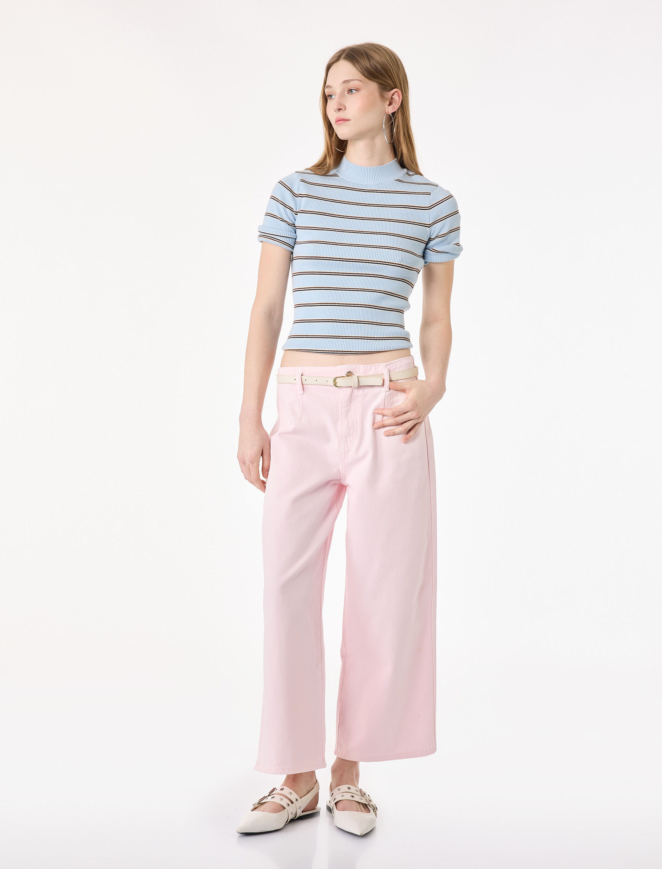   Kemer Detaylı Pamuklu Kısa Geniş Paça Pantolon - Wide Leg Jeans