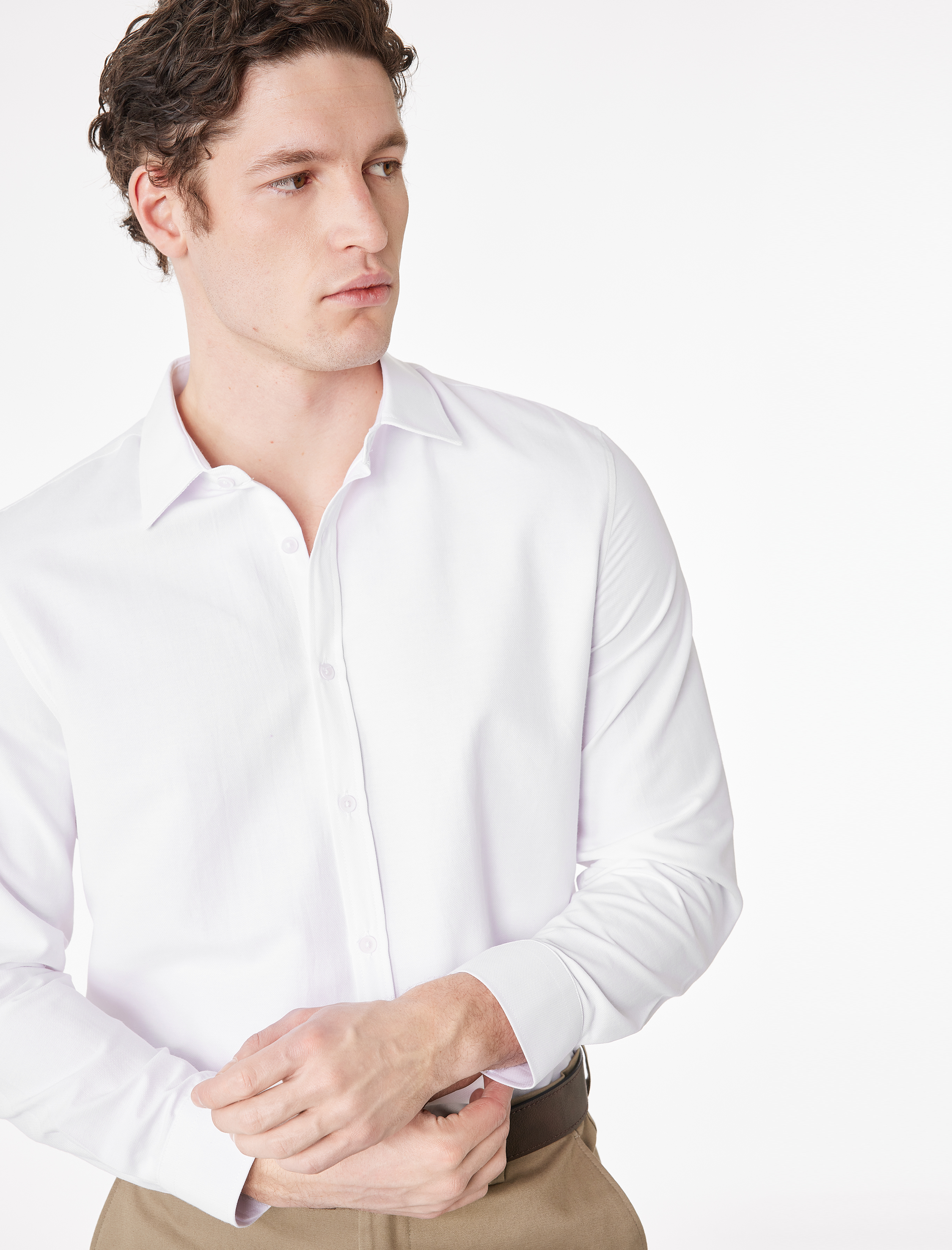   Regular Fit Klasik Yaka Uzun Kollu Oxford Gömlek