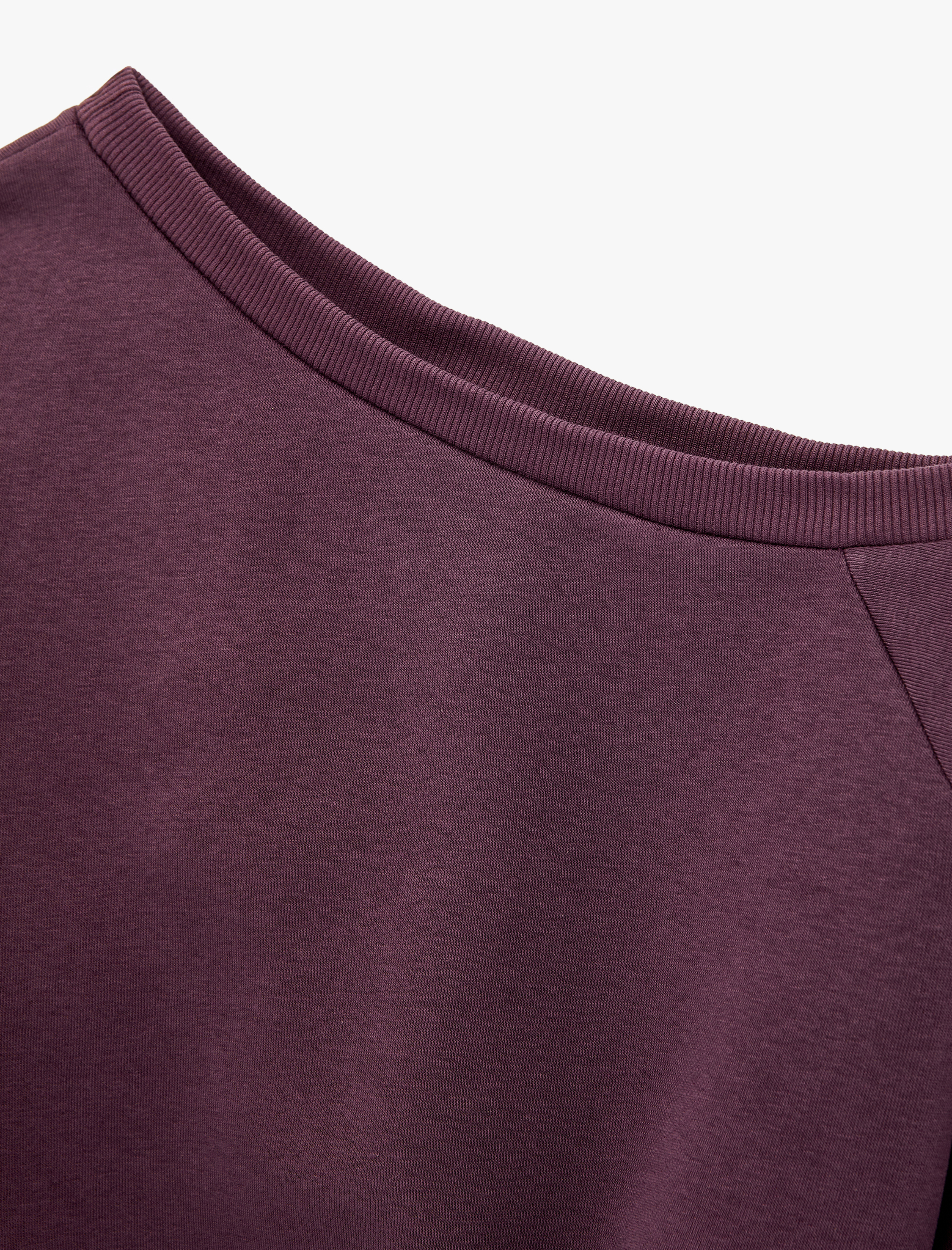   Üç İplik Şordonlu Uzun Kollu Asimetrik Yaka Omzu Açık Sweatshirt