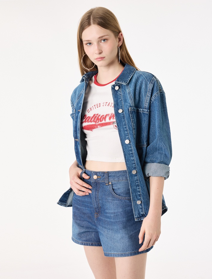  Normal Bel Cepli Düğmeli Pamuklu Mini Denim Şort