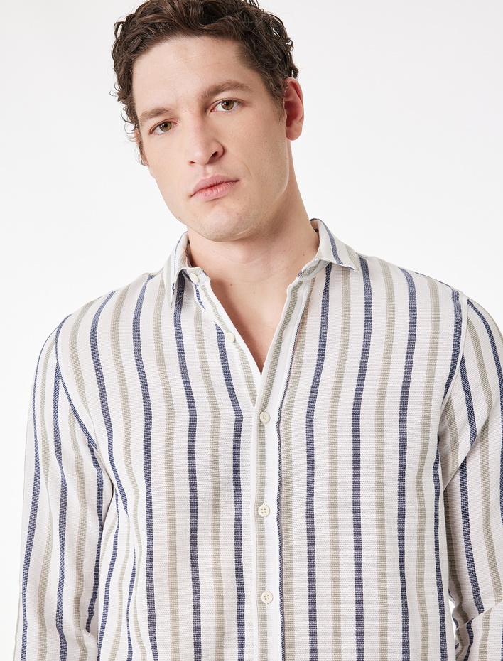  Regular Fit Uzun Kollu Pamuklu Klasik Yaka Çizgili Gömlek