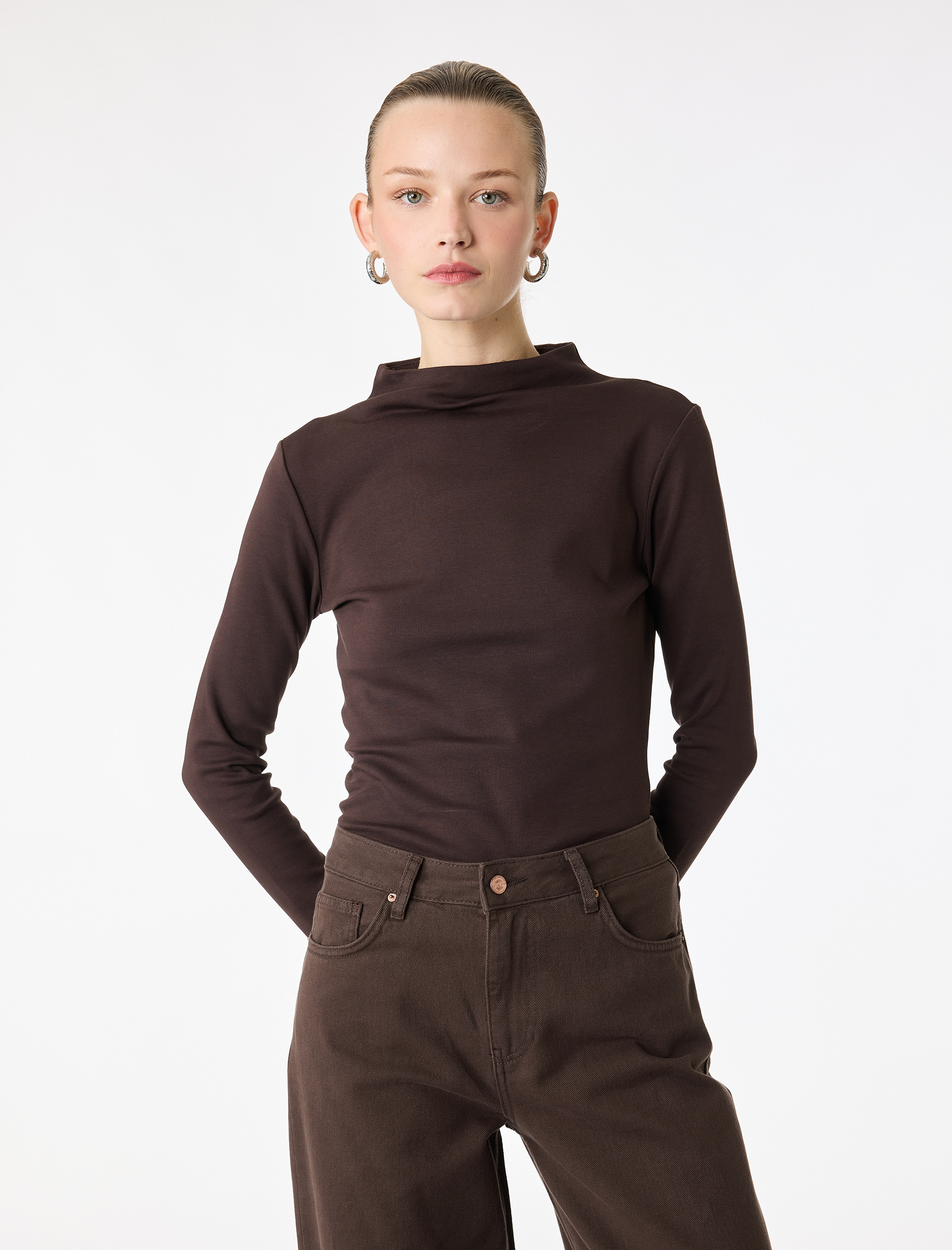   Slim Fit Pamuklu Uzun Kollu Hafif Dik Yaka Bluz