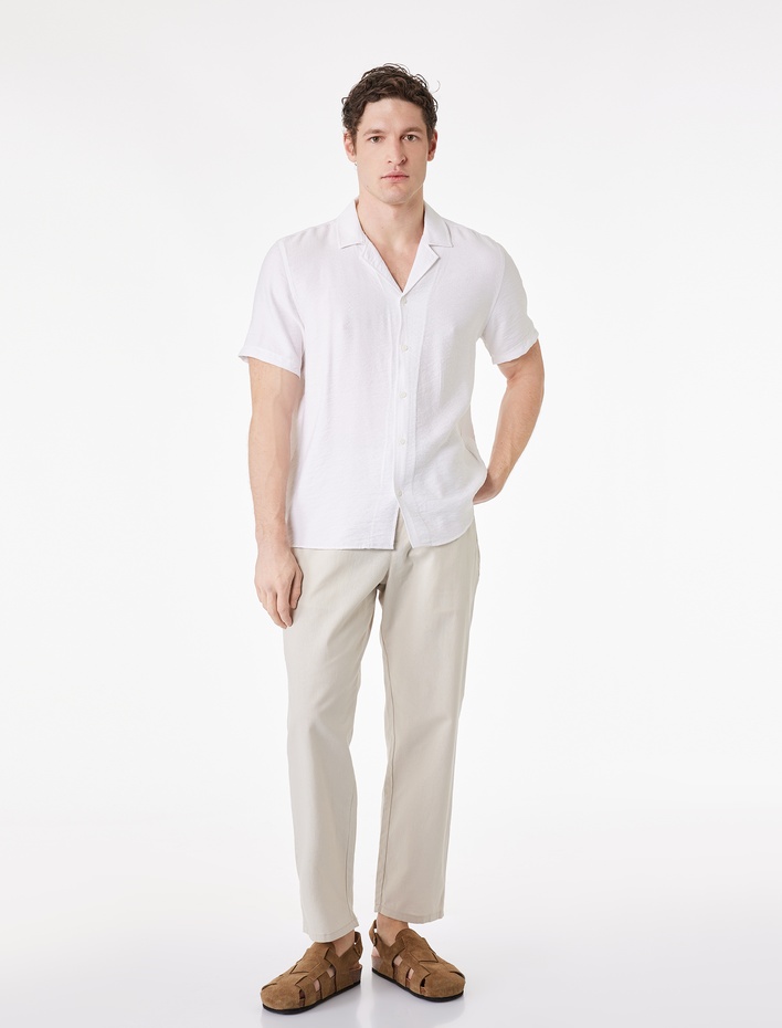  Regular Fit Kısa Kollu Dokulu Devrik Yaka Gömlek