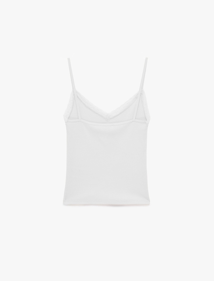  Dantel Detaylı V Yaka Kolsuz Pamuklu Atlet