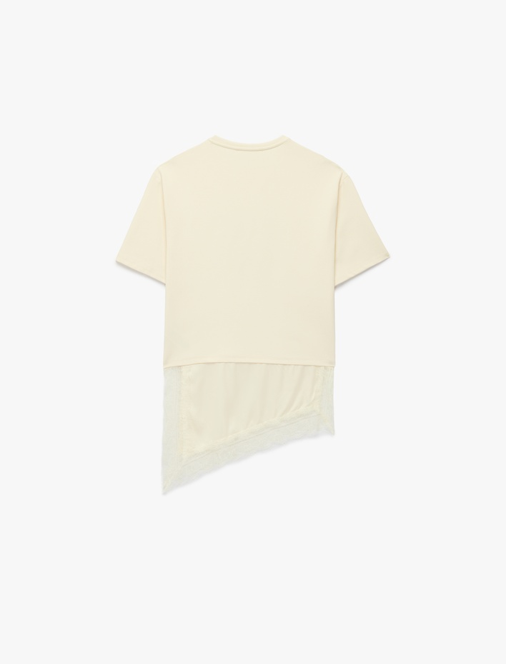  Dantel ve Saten Etek Ucu Detaylı Kısa Kollu Grafik Kalp Baskılı Tişört