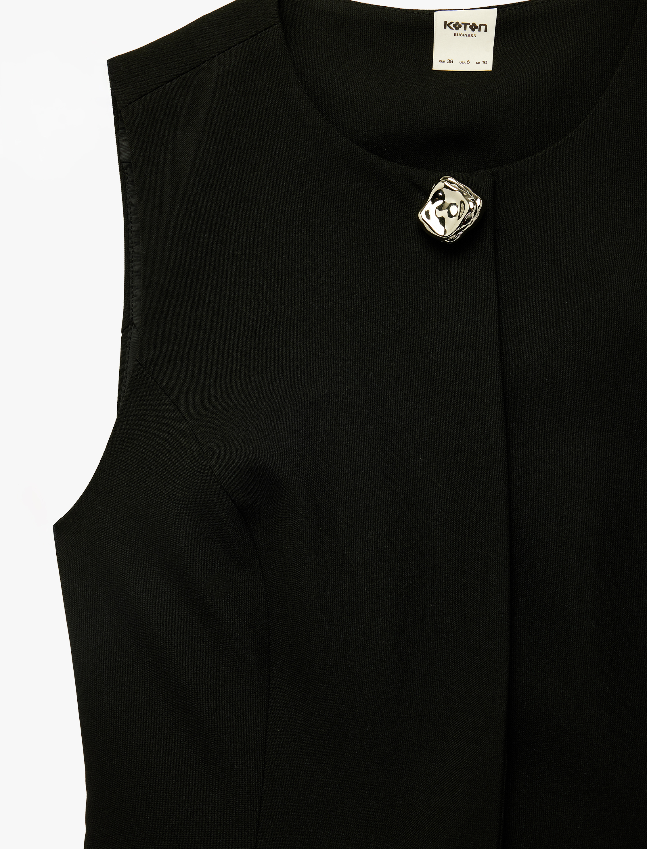   Viskon Karışımlı Metal Aksesuarlı Kolsuz Bisiklet Yaka Peplum Yelek