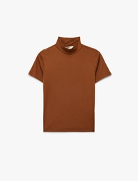 Slim Fit Kısa Kollu Dik Yaka Tişört