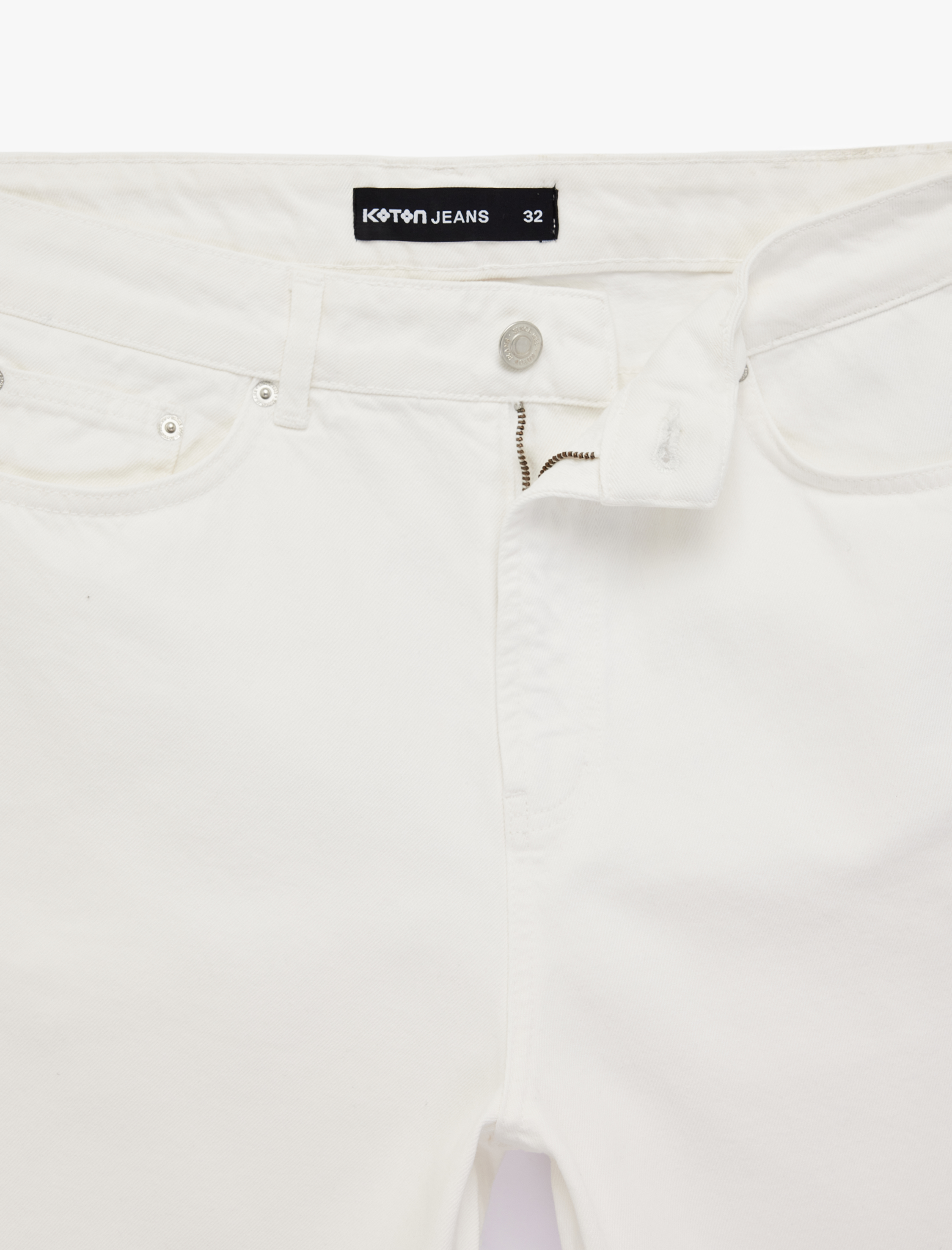   Pamuklu Cepli Rahat Kalıp Normal Bel Jean Şort