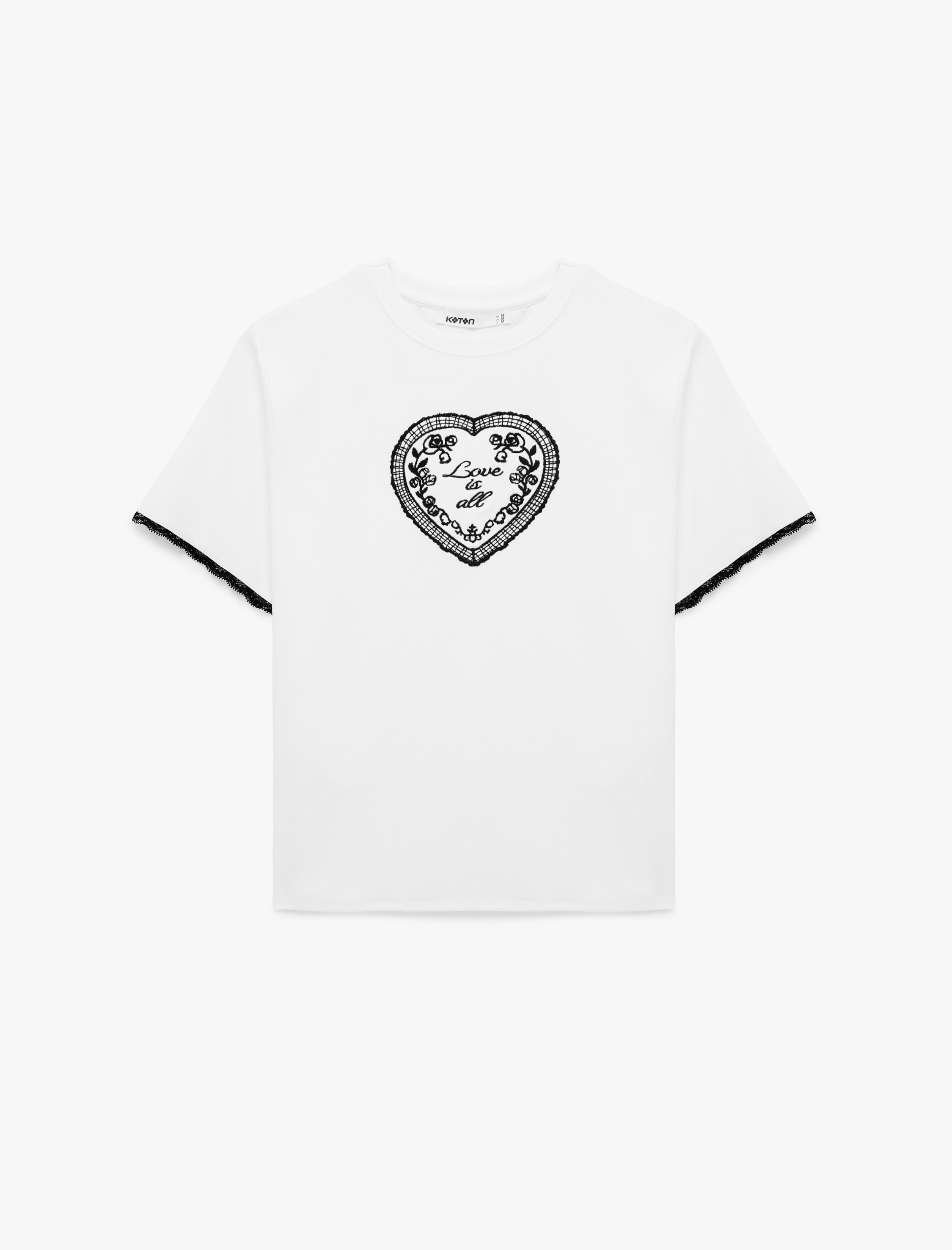   Slim Fit Kısa Kollu Bisiklet Yaka Nakış İşlemeli Kalpli Tişört