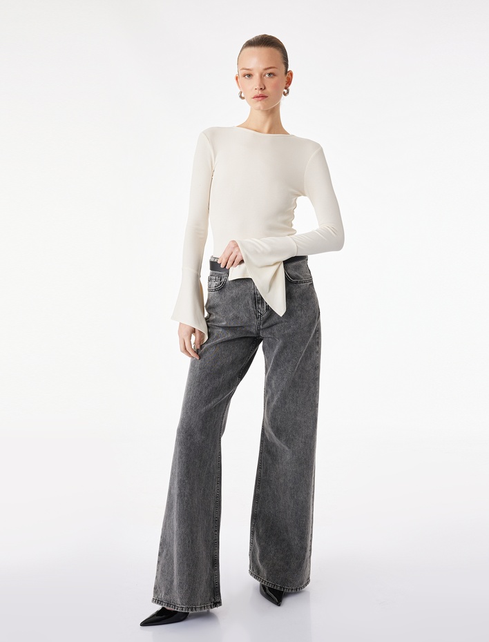  Slim Fit Bisiklet Yaka Uzun İspanyol Kollu Fitilli Bluz