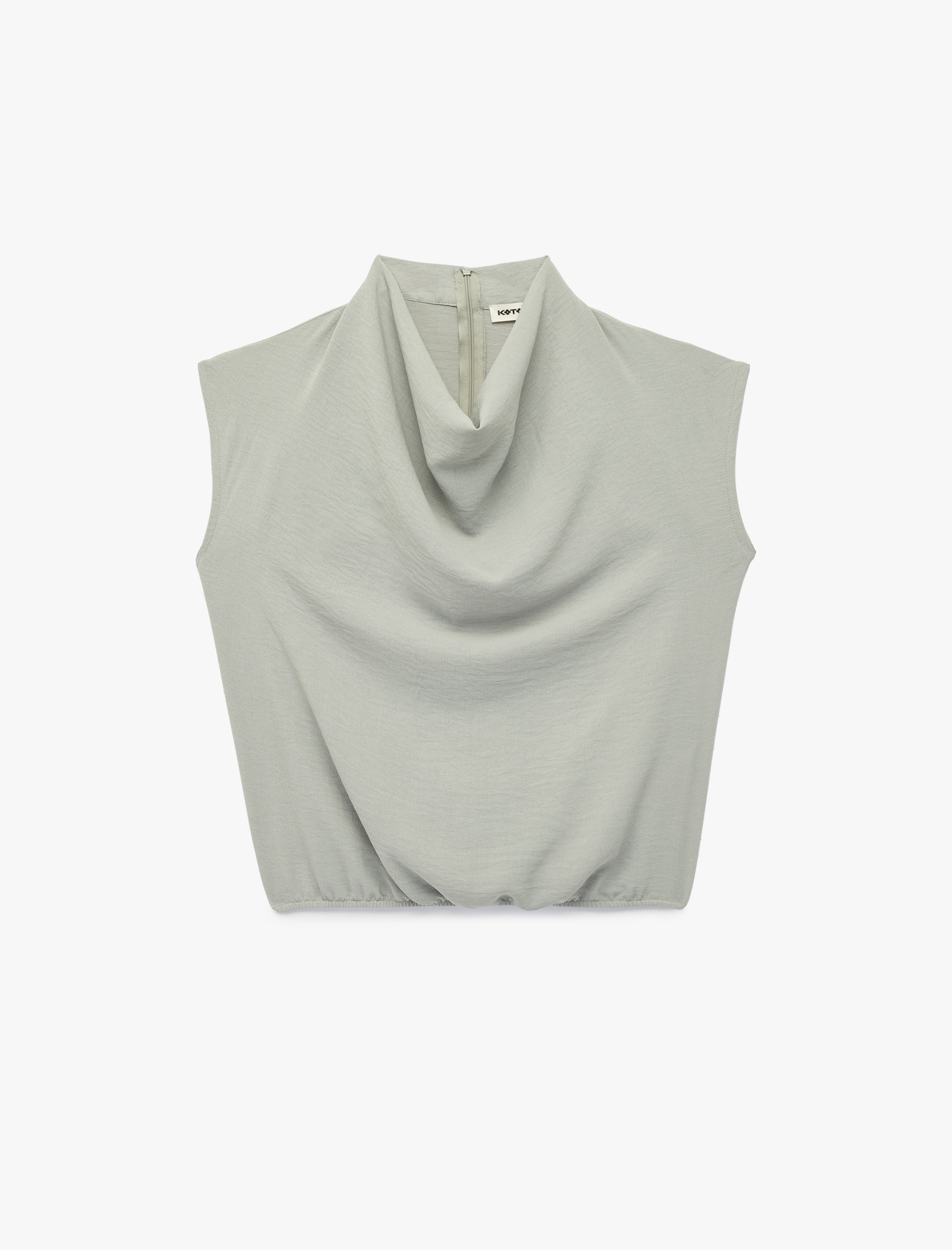   Aerobin Kumaş Dökümlü Yaka Kolsuz Bluz