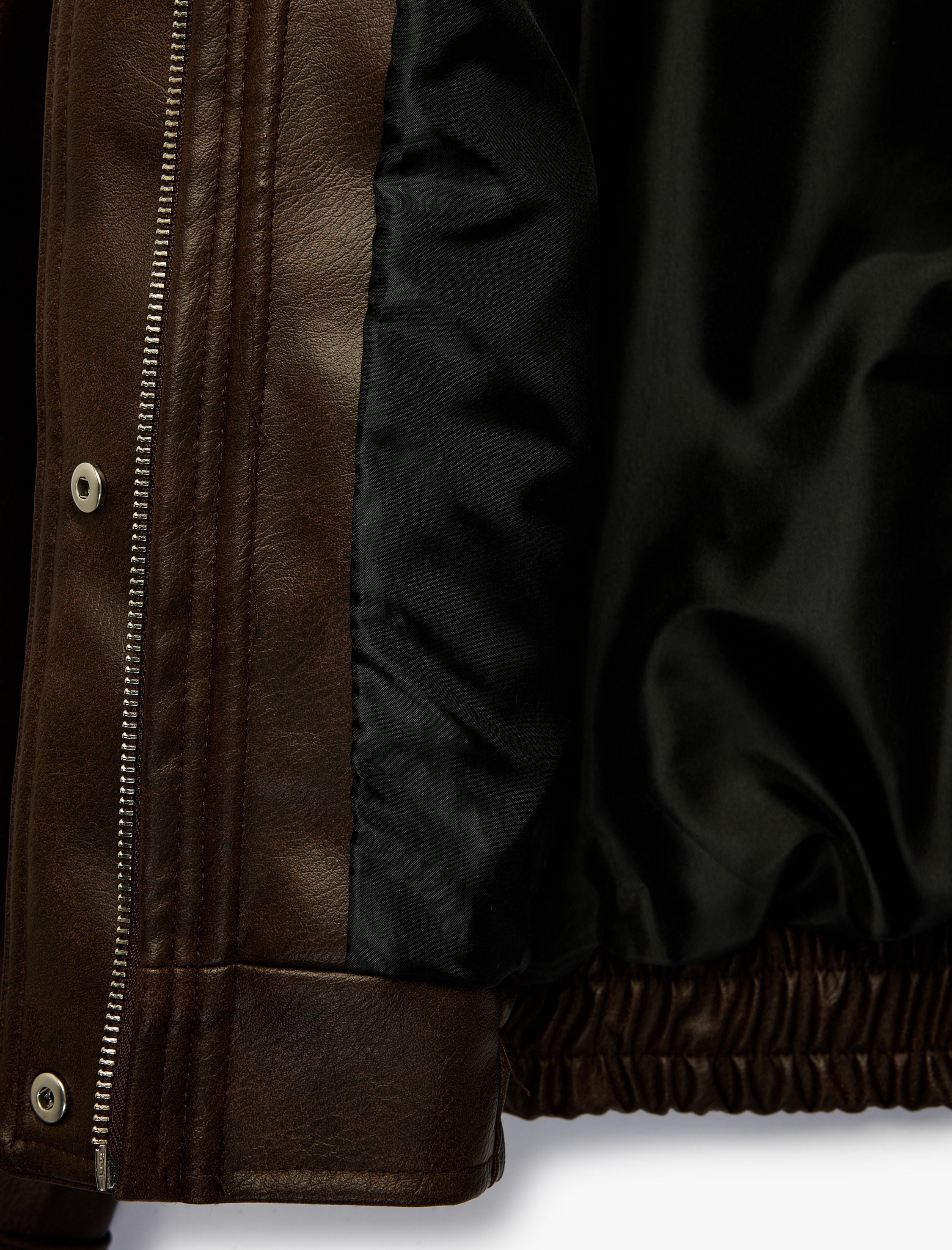   Suni Deri Cep Detaylı Fermuarlı Uzun Kollu Dik Yaka Crop Ceket