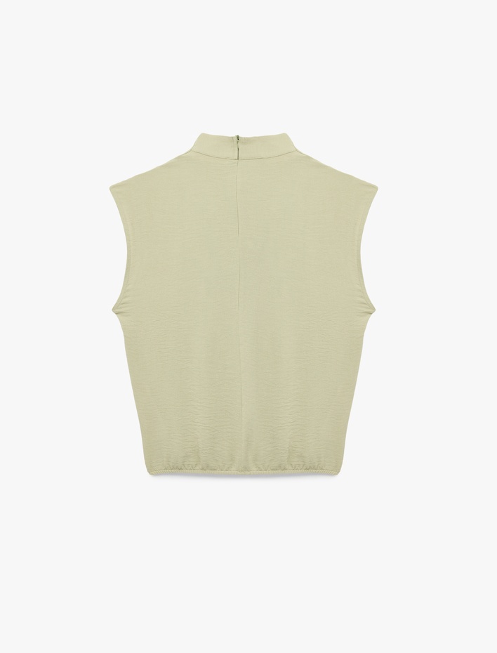  Aerobin Kumaş Dökümlü Yaka Kolsuz Bluz