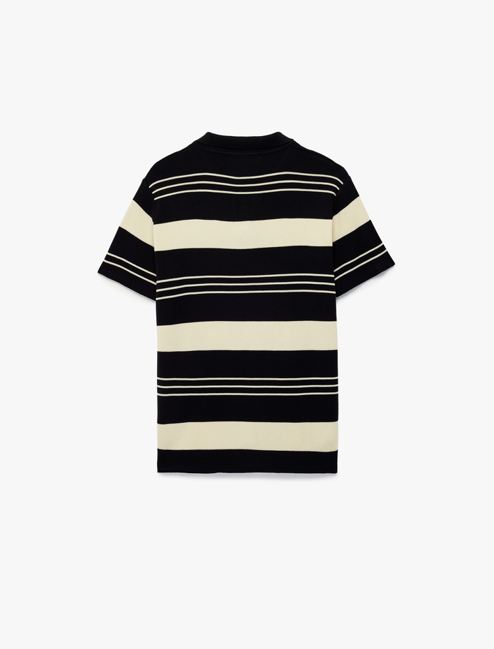  Regular Fit Polo Yaka Çizgili Kısa Kollu Triko Tişört