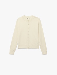 Uzun Kollu Dantel Detaylı Bisiklet Yaka Düğmeli Triko Hırka