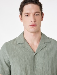 Regular Fit Kısa Kollu Dokulu Apaş Yaka Gömlek