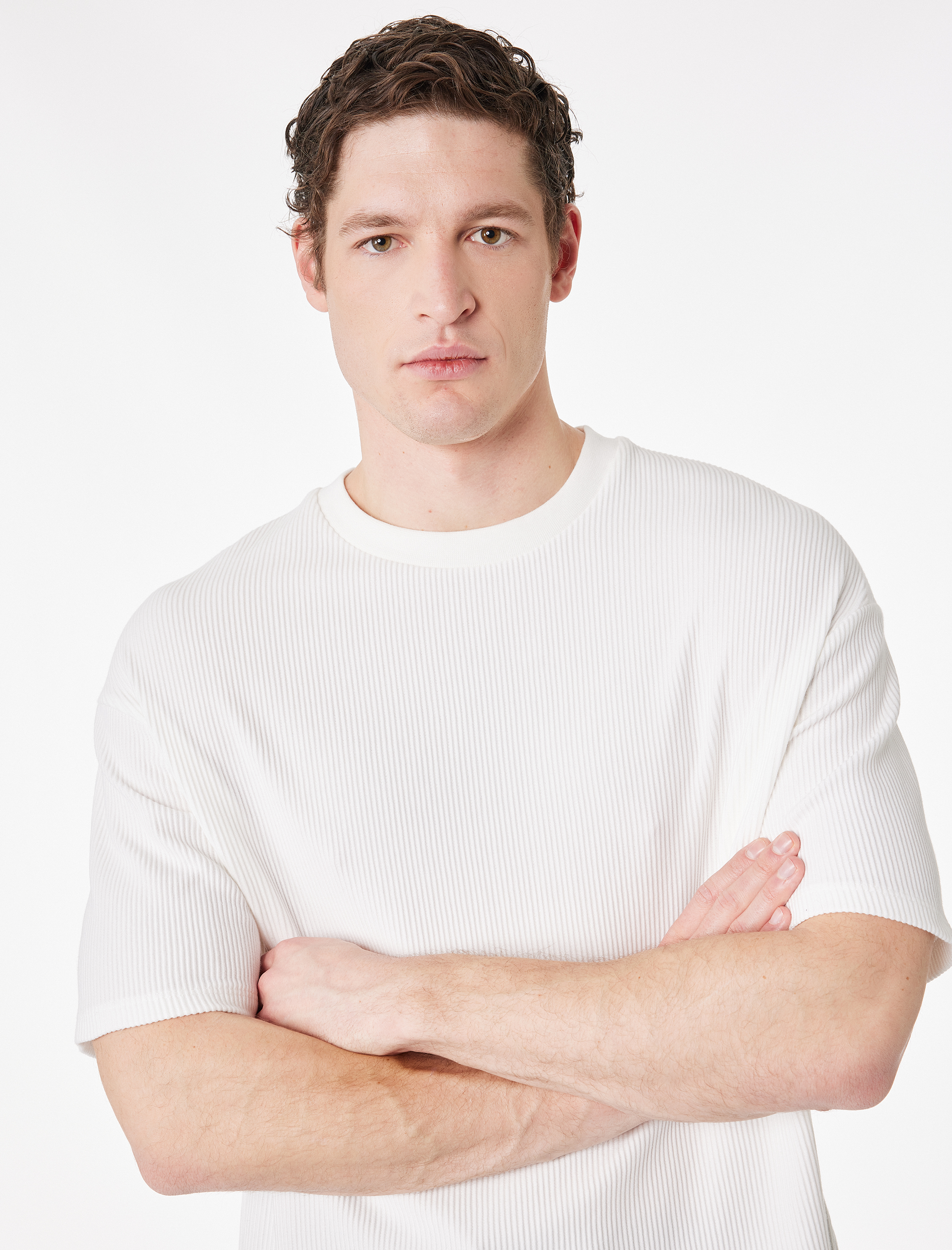   Kısa Kollu Bisiklet Yaka Pamuklu Basic Oversize Tişört