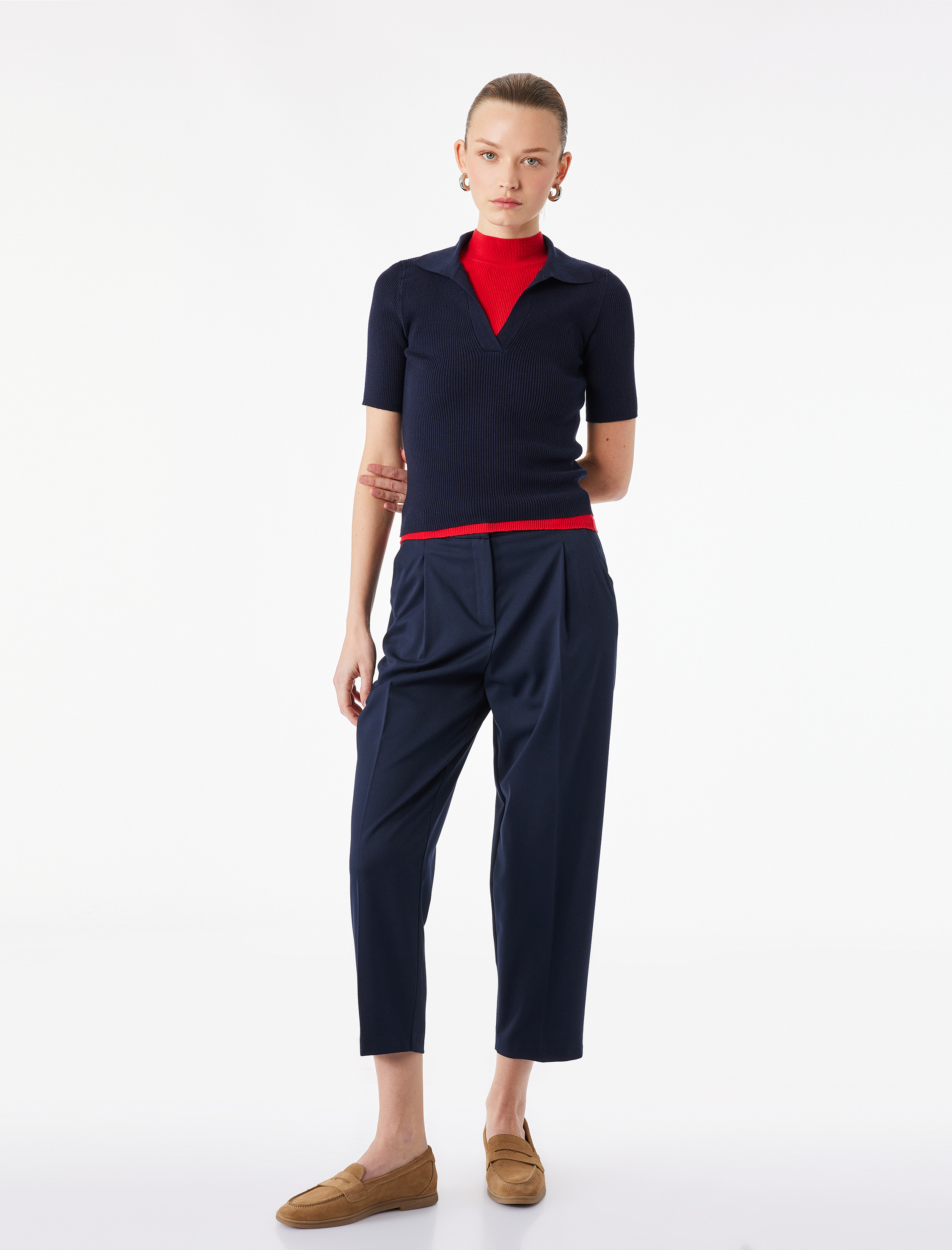   Yüksek Bel Rahat Kalıp Cepli Kemer Detaylı Cigarette Pantolon