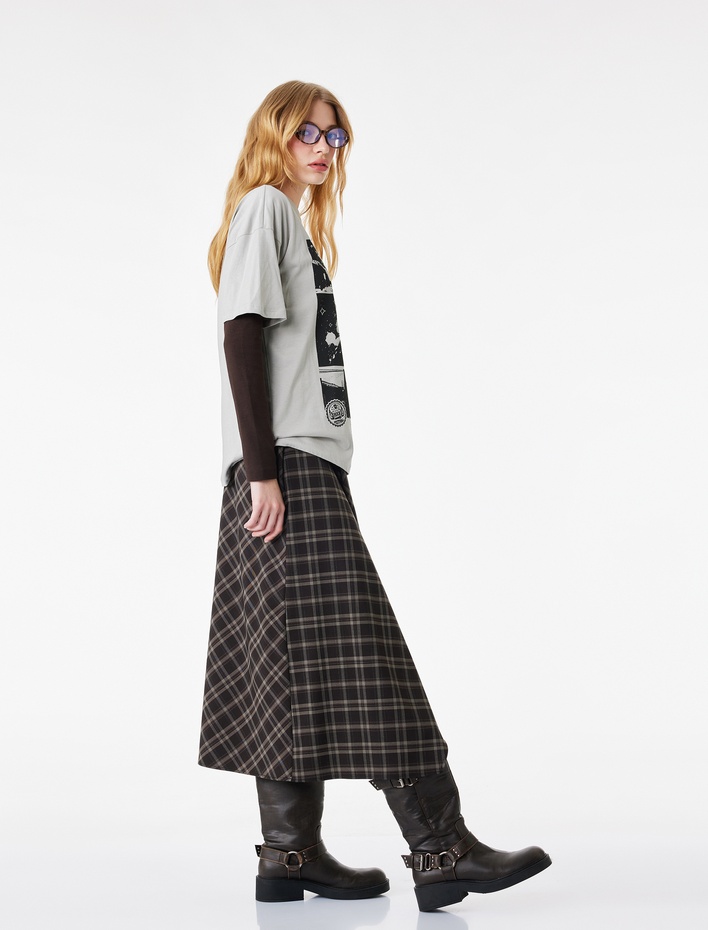  Ekoseli Yırtmaç Detaylı A Kesim Uzun Etek