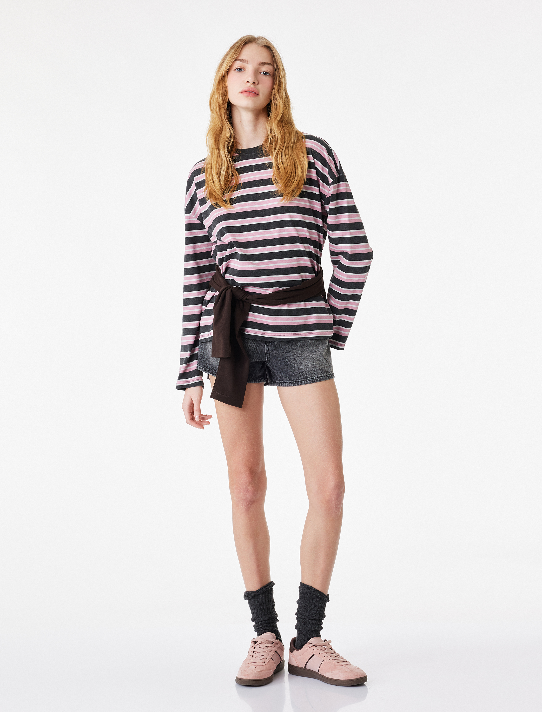   Rahat Kalıp Bisiklet Yaka Uzun Kollu Basic Tişört