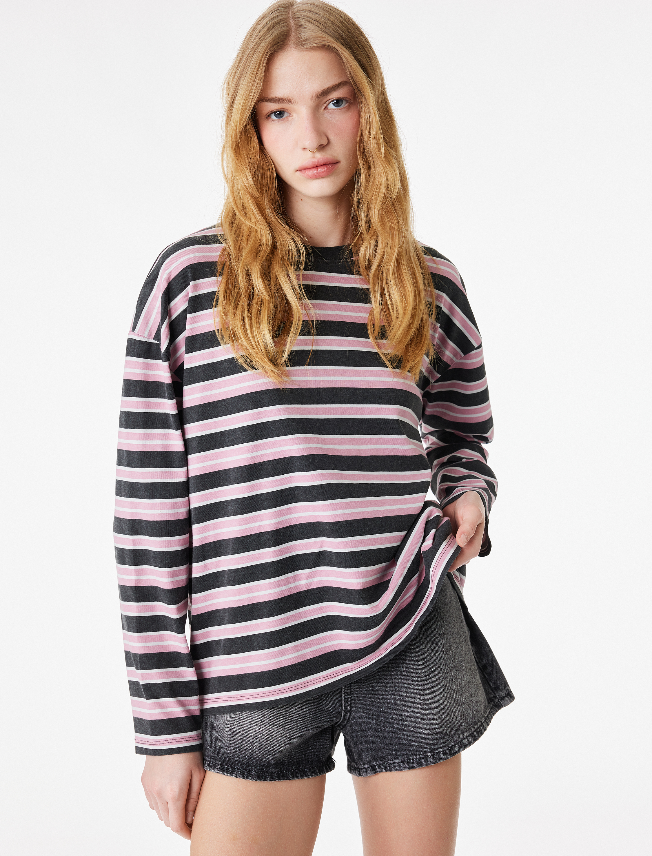   Rahat Kalıp Bisiklet Yaka Uzun Kollu Basic Tişört