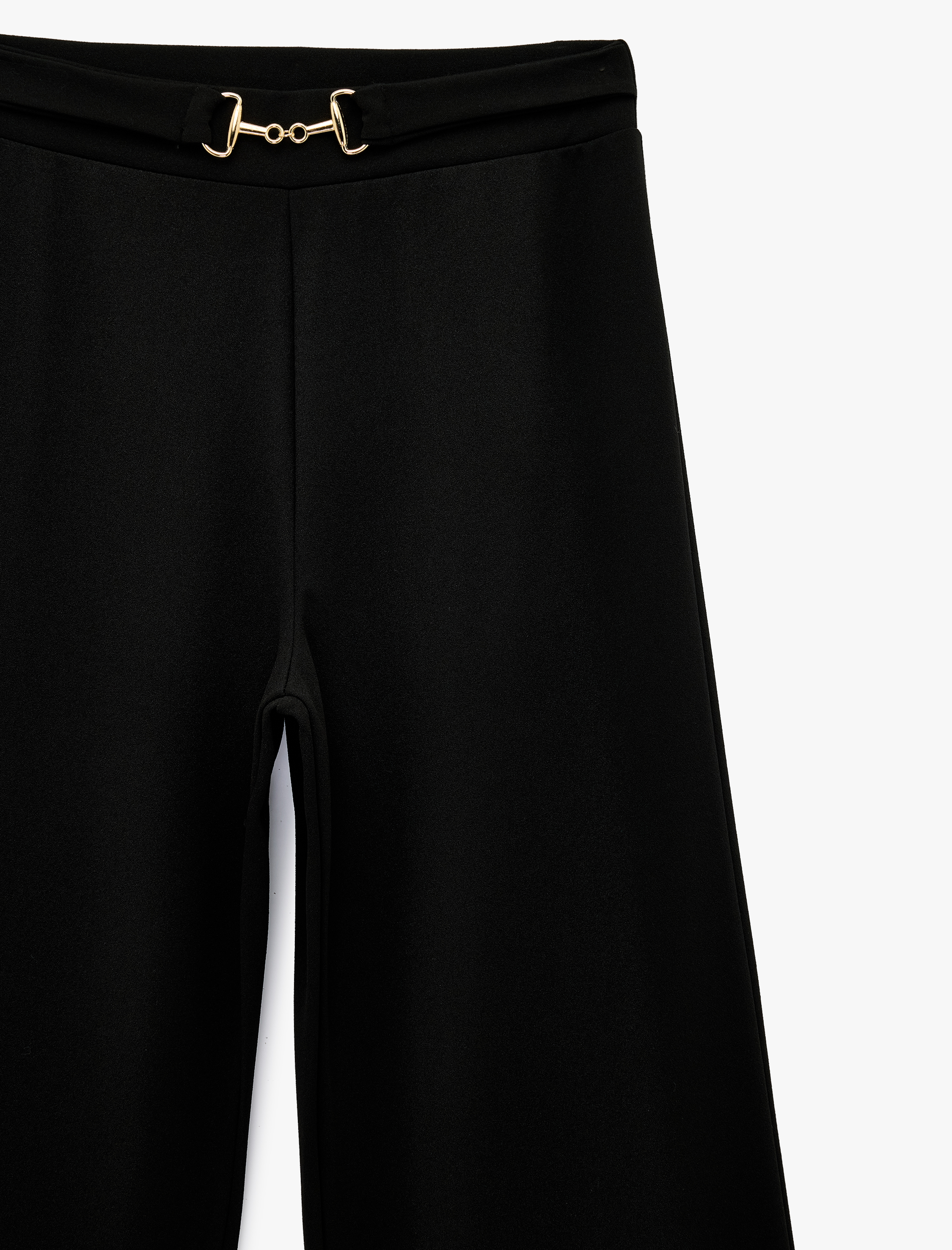   Krep Scuba Kumaş Kemer Detaylı Bol Paça Palazzo Pantolon