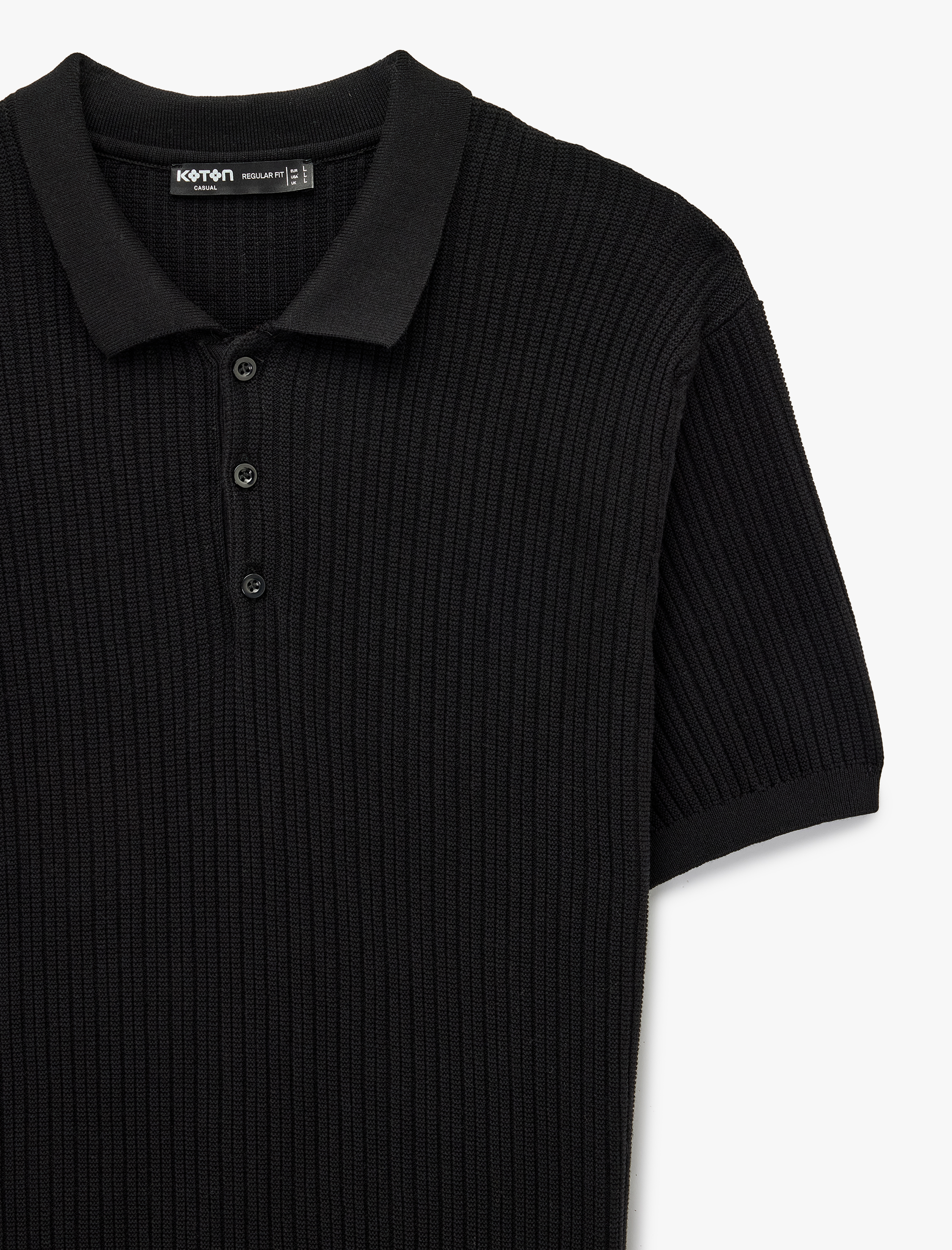   Regular Fit Dokulu Pamuklu Düğmeli Polo Yaka Kısa Kollu Triko Tişört