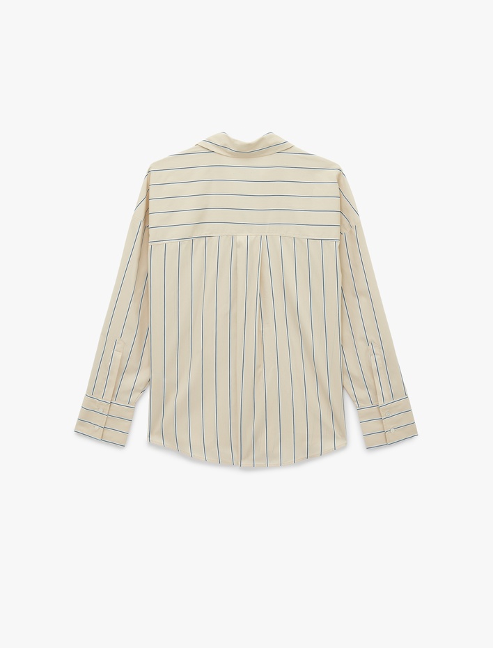  Pamuklu Regular Fit Uzun Kollu Düğmeli Çizgili Poplin Gömlek