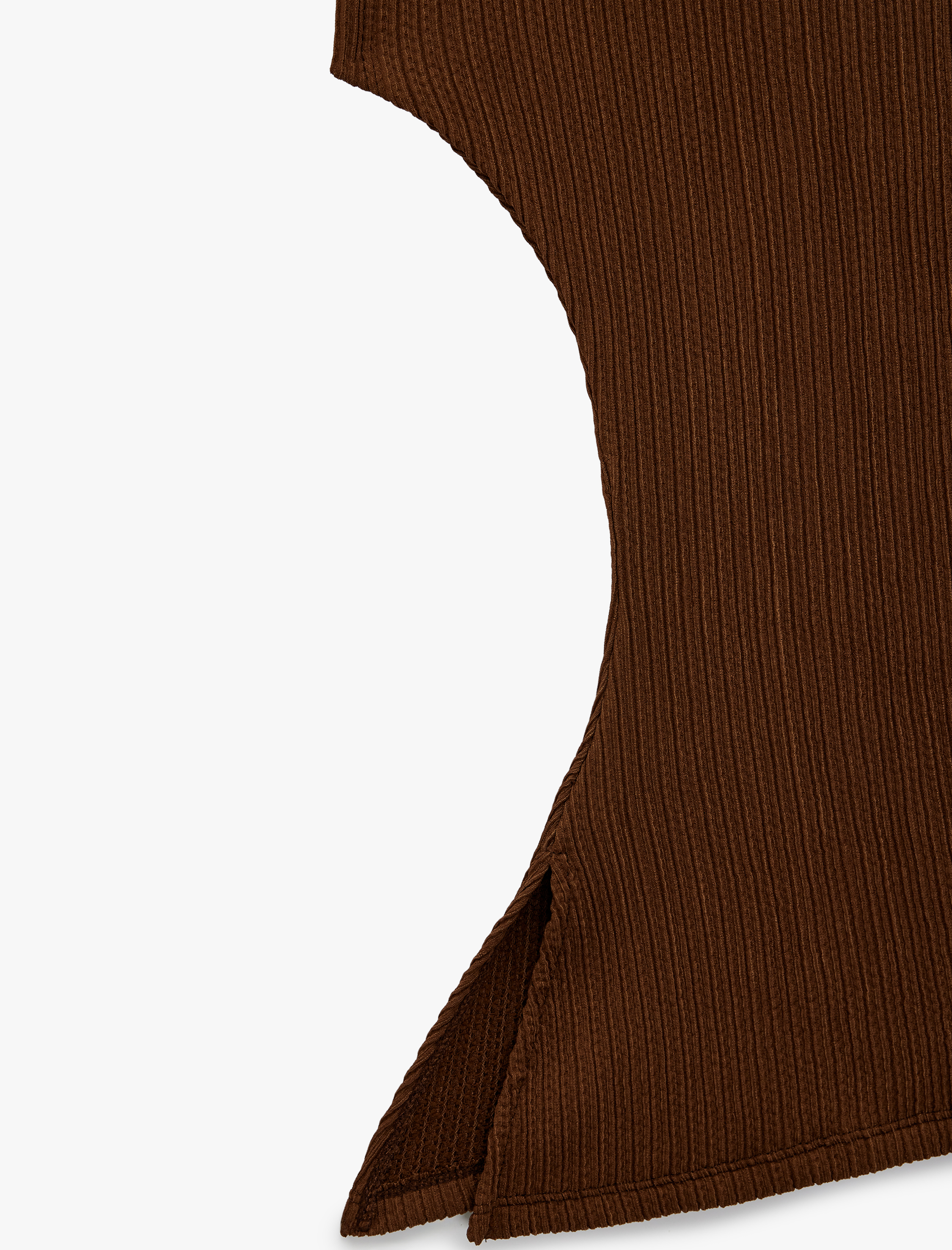   Drape Detaylı Kayık Yuvarlak Yaka Kolsuz Desenli Bluz