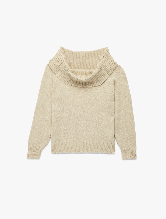  Uzun Kollu Omzu Açık Triko Kazak