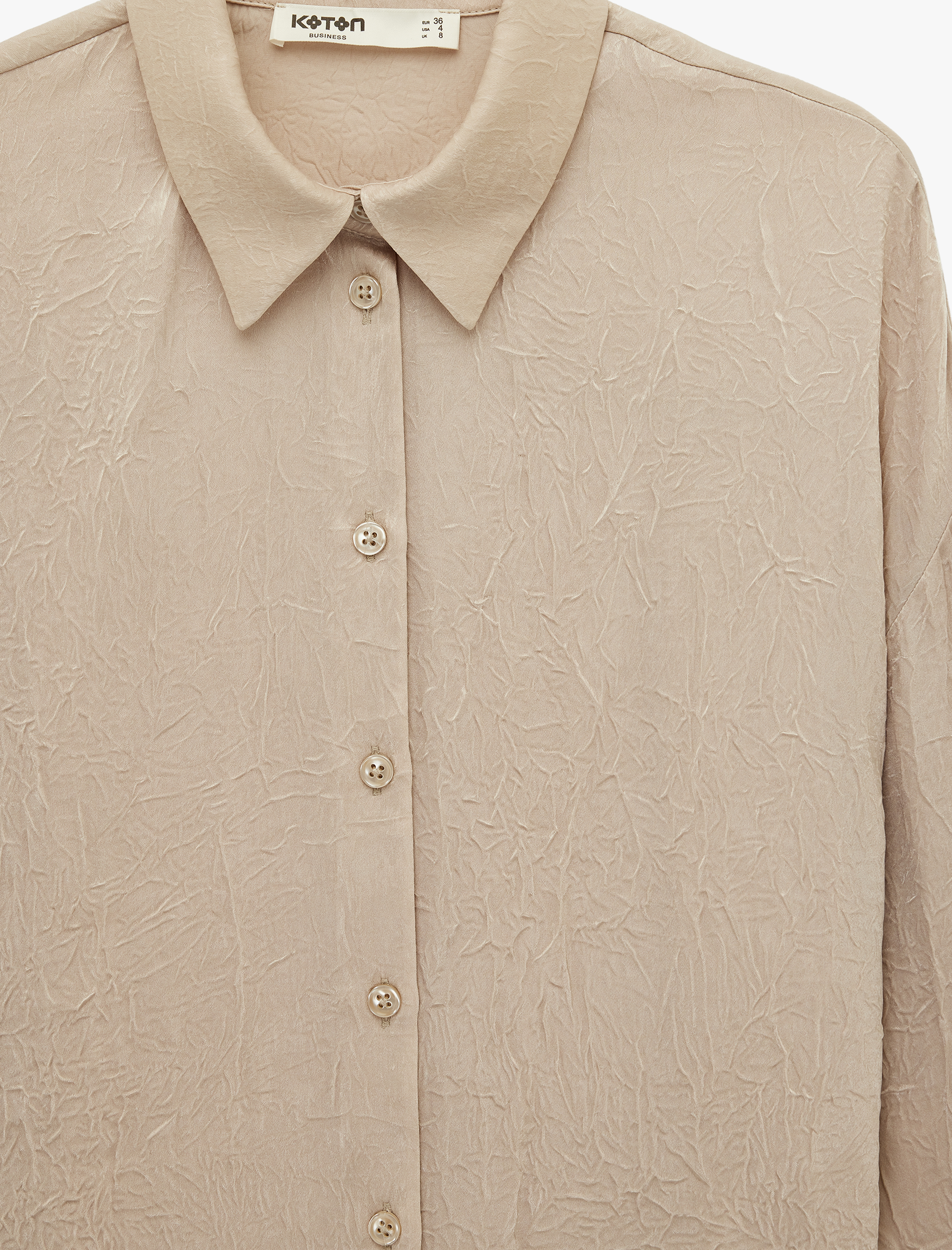   Rahat Kalıp Düğmeli Uzun Kollu Klasik Yaka Saten Gömlek