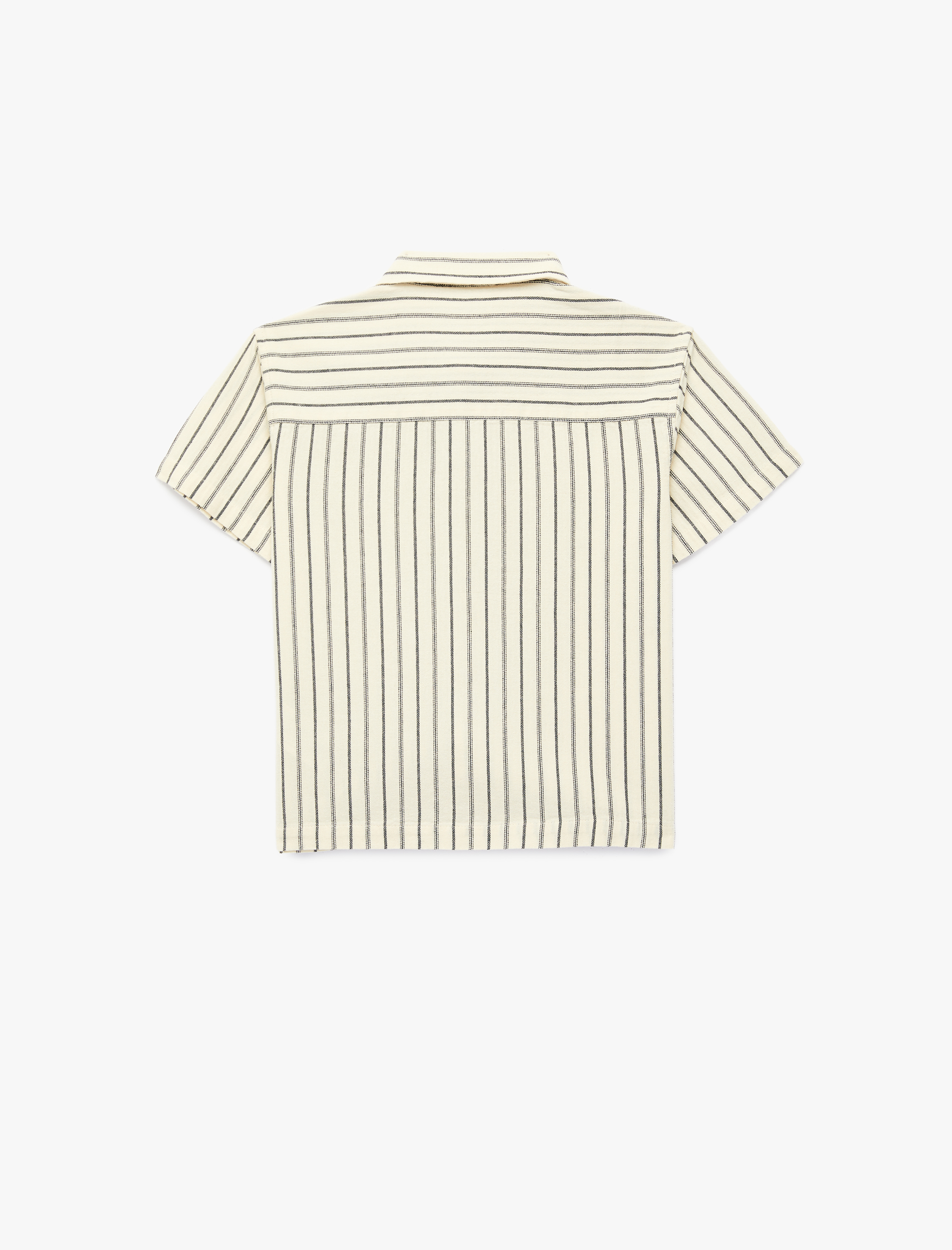  Erkek Çocuk Pamuklu Kısa Kollu Klasik Yaka Cepli Çizgili Gömlek