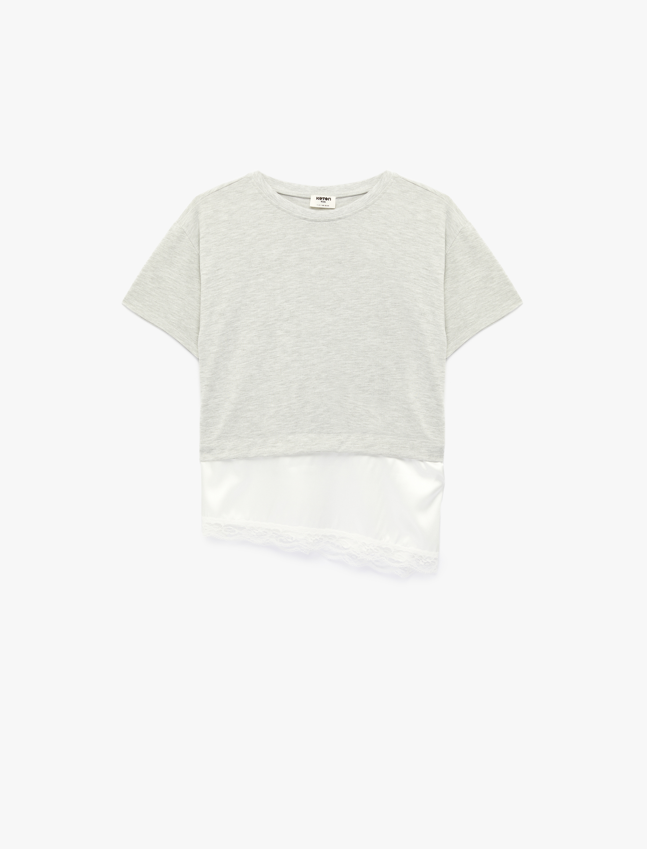  Kız Çocuk Dantel Detaylı Asimetrik Kesim Bisiklet Yaka Kısa Kollu Tişört