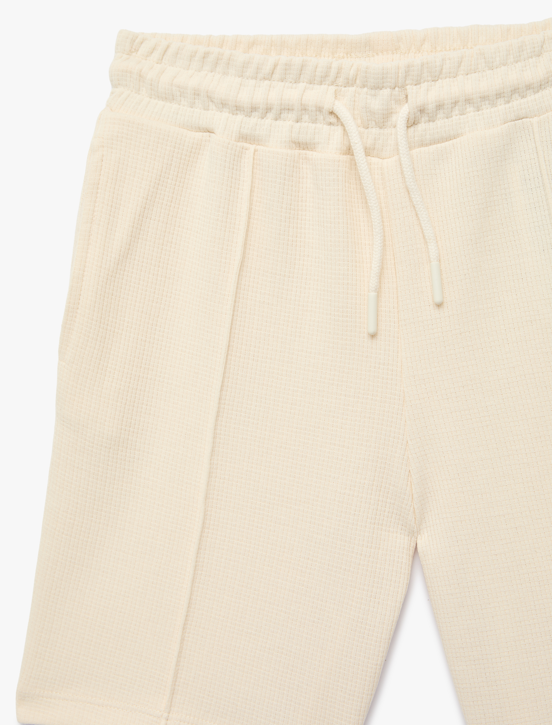  Erkek Çocuk Dokulu Normal Bel Cep Detaylı Basic Şort