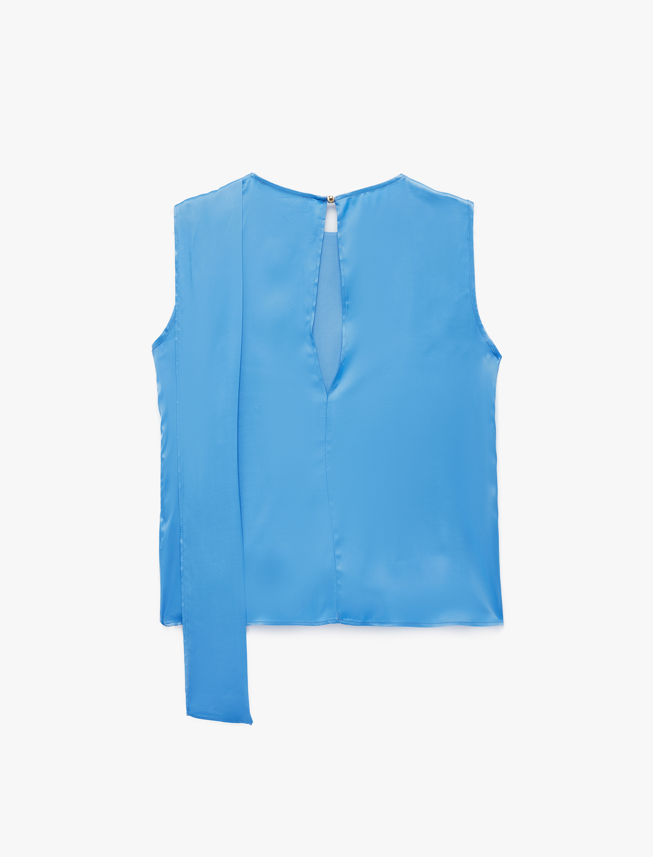   Metal Aksesuarlı Katlı Bisiklet Yaka Kolsuz Viskon Bluz