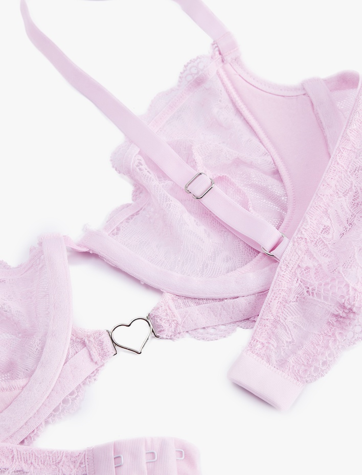  Kalp Toka Detaylı Rahat Kalıp Dantelli Dolgusuz Balenli Tül Sütyen