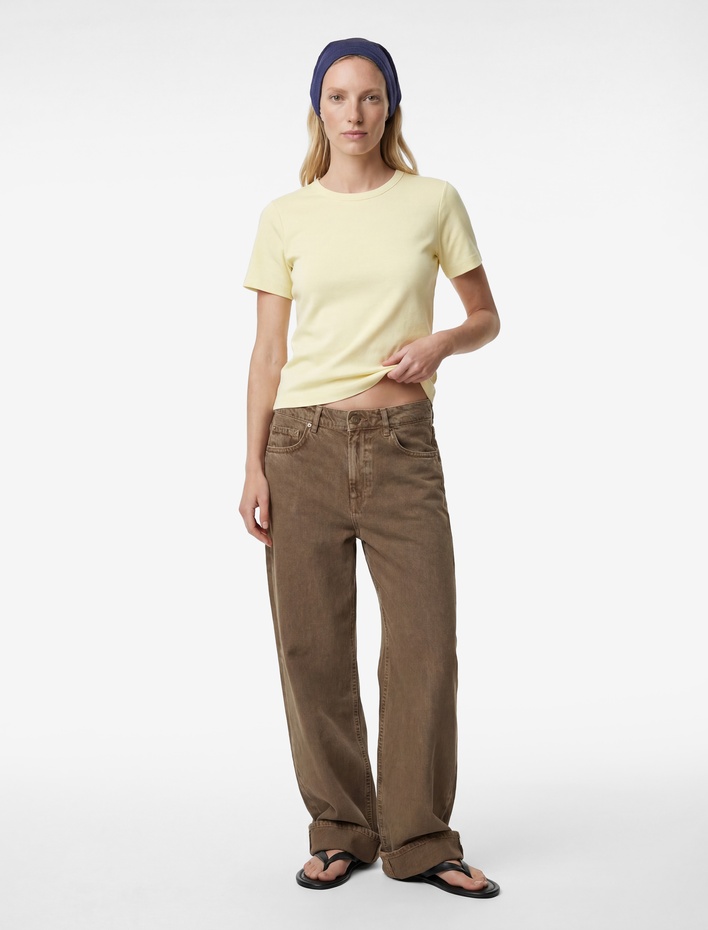  Slim Fit Pamuklu Kısa Kollu Bisiklet Yaka Basic Tişört